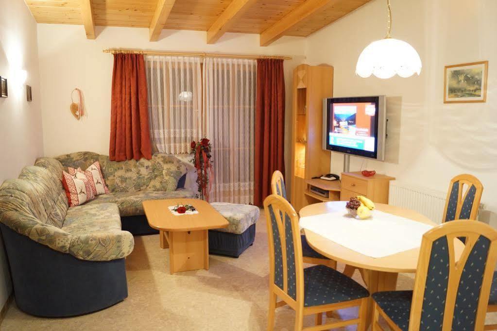 Thomanhof Chalet-Appartement Saalfelden Buitenkant foto